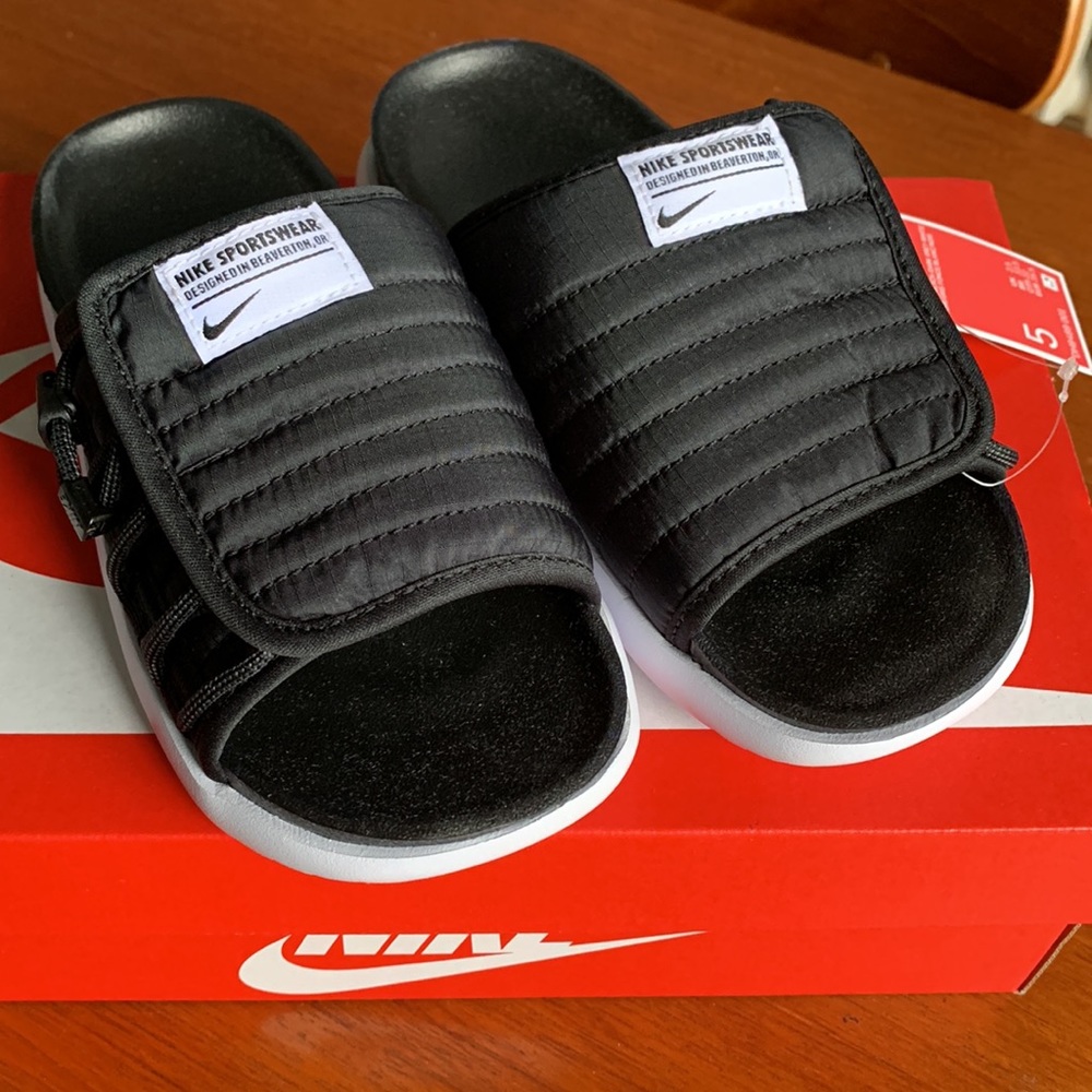 Nike Asuna Slide Women’s Sandles slip-on